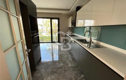 Acıbademin İncisi Koşuyolu Konaklarında Arakat Kiralık 4+1 Daire