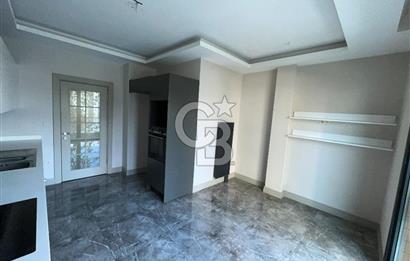 Acıbademin İncisi Koşuyolu Konaklarında Arakat Kiralık 4+1 Daire