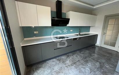 Acıbademin İncisi Koşuyolu Konaklarında Arakat Kiralık 4+1 Daire