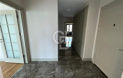 Acıbademin İncisi Koşuyolu Konaklarında Arakat Kiralık 4+1 Daire