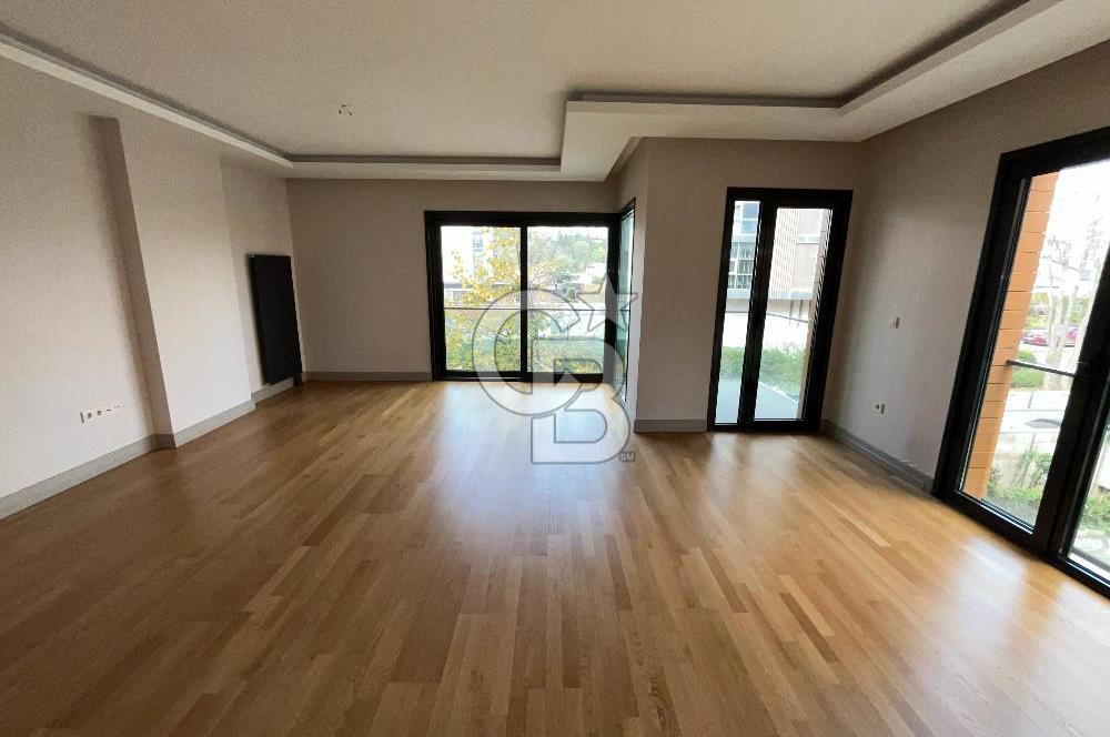Acıbademin İncisi Koşuyolu Konaklarında Arakat Kiralık 4+1 Daire