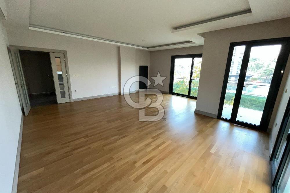 Acıbademin İncisi Koşuyolu Konaklarında Arakat Kiralık 4+1 Daire