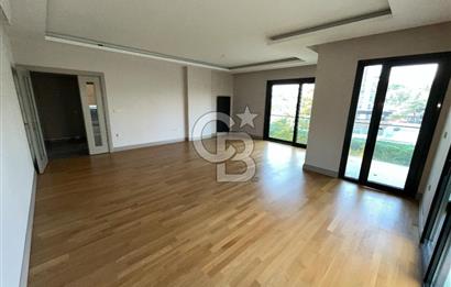 Acıbademin İncisi Koşuyolu Konaklarında Arakat Kiralık 4+1 Daire