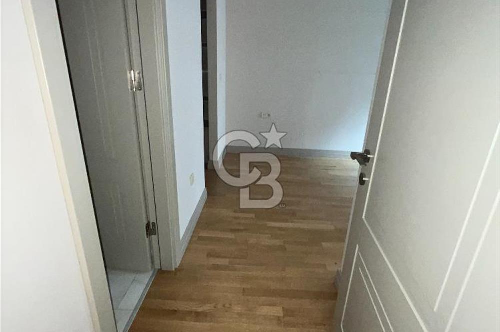 Acıbademin İncisi Koşuyolu Konaklarında Arakat Kiralık 4+1 Daire
