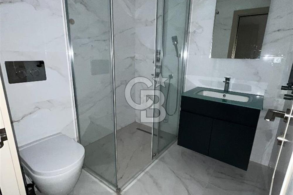 Acıbademin İncisi Koşuyolu Konaklarında Arakat Kiralık 4+1 Daire