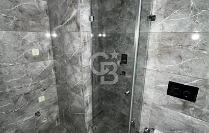 Acıbademin İncisi Koşuyolu Konaklarında Arakat Kiralık 4+1 Daire