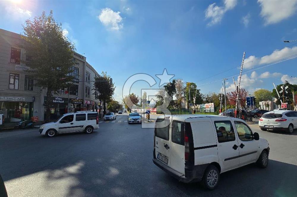 Donatımda Kavşak Köşesi  Enver Erişir İşMerkezi Satılık Ofis
