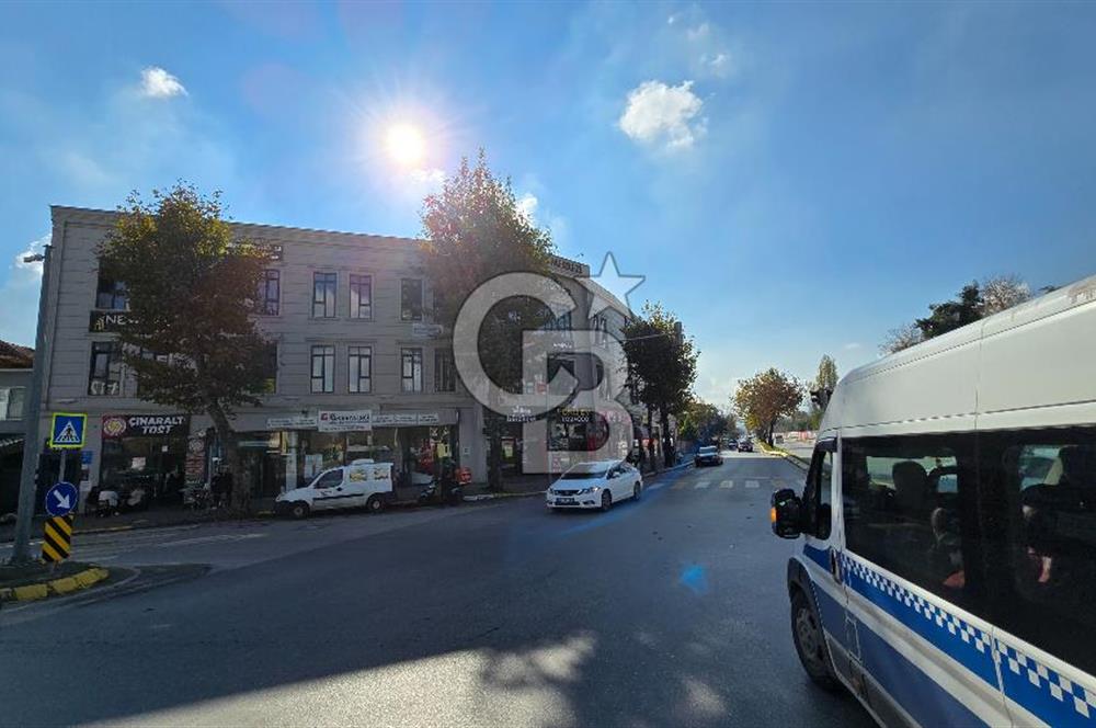 Donatımda Kavşak Köşesi  Enver Erişir İşMerkezi Satılık Ofis