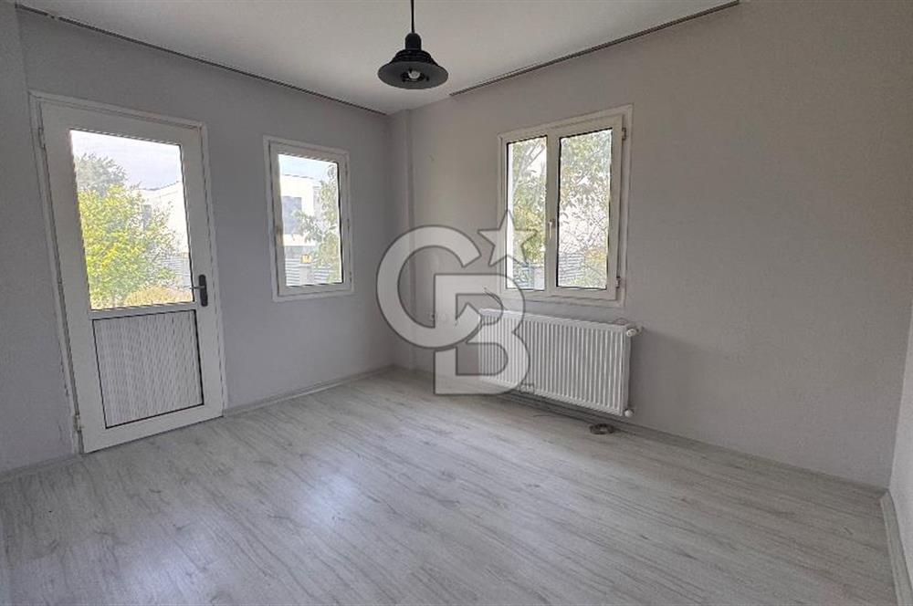 Urla Denizli Mahallesi’nde Denize 150m Kiralık Daire