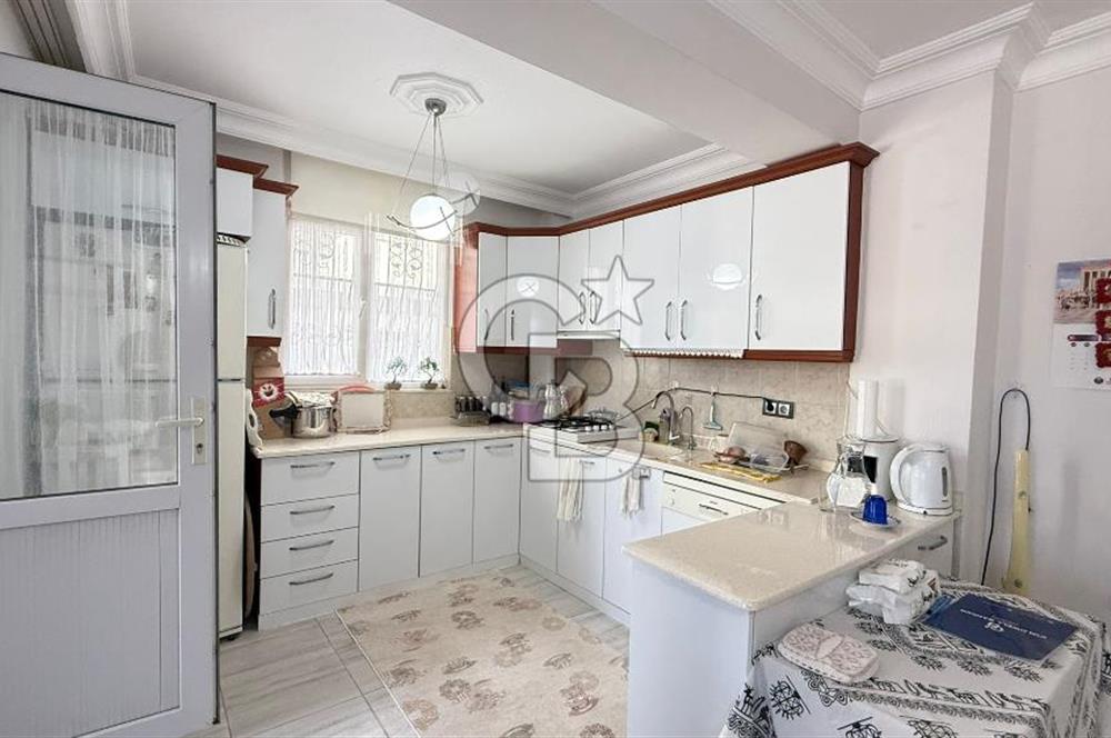 Didim merkezde çarşamba pazarı sokağında çok keyifli 2+1 daire