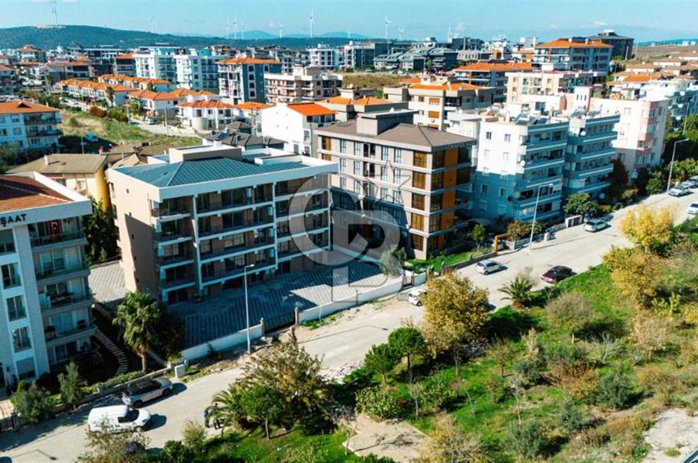 İZMİR SEFERİHİSAR CAMİKEBİR MAHALLESİ – ANA CADDE ÜZERİNDE YENİ SIFIR 2+1 DAİRE