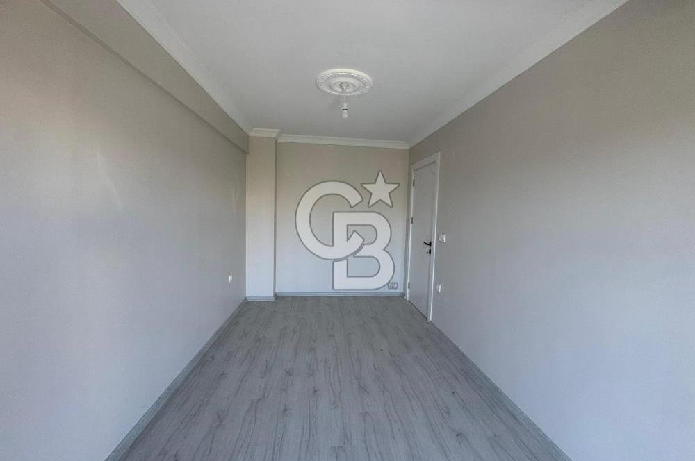 İZMİR SEFERİHİSAR CAMİKEBİR MAHALLESİ – ANA CADDE ÜZERİNDE YENİ SIFIR 2+1 DAİRE