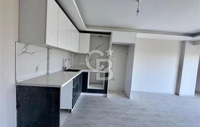 İZMİR SEFERİHİSAR CAMİKEBİR MAHALLESİ – ANA CADDE ÜZERİNDE YENİ SIFIR 2+1 DAİRE