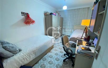 SULTAN FATİH CADDESİ YAKINI ASANSÖRLÜ ALTINDA DAİRE VAR 2+1