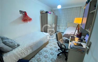 SULTAN FATİH CADDESİ YAKINI ASANSÖRLÜ ALTINDA DAİRE VAR 2+1