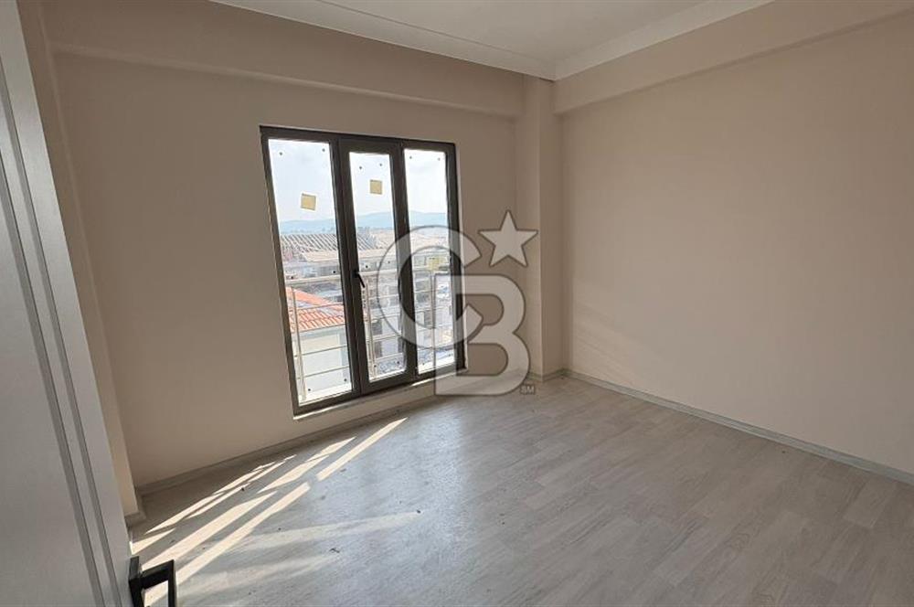 AYVACIK ÇANAKKALEDE YEŞİLLİKLER İÇİNDE 1+1 ŞİRİN DAİRE 