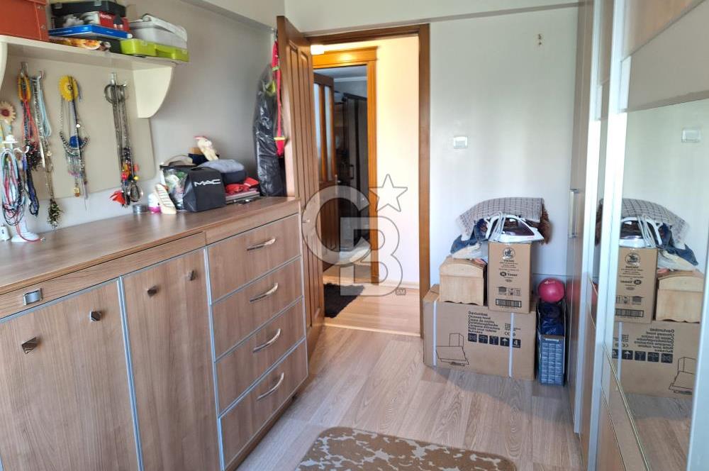 Karşıyaka Zübeyde Hanım Mah. 3+1  Önü Açık Satılık Daire