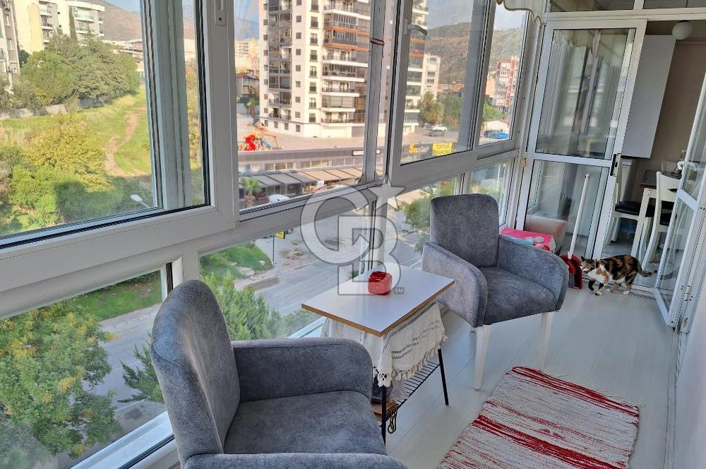 Karşıyaka Zübeyde Hanım Mah. 3+1  Önü Açık Satılık Daire