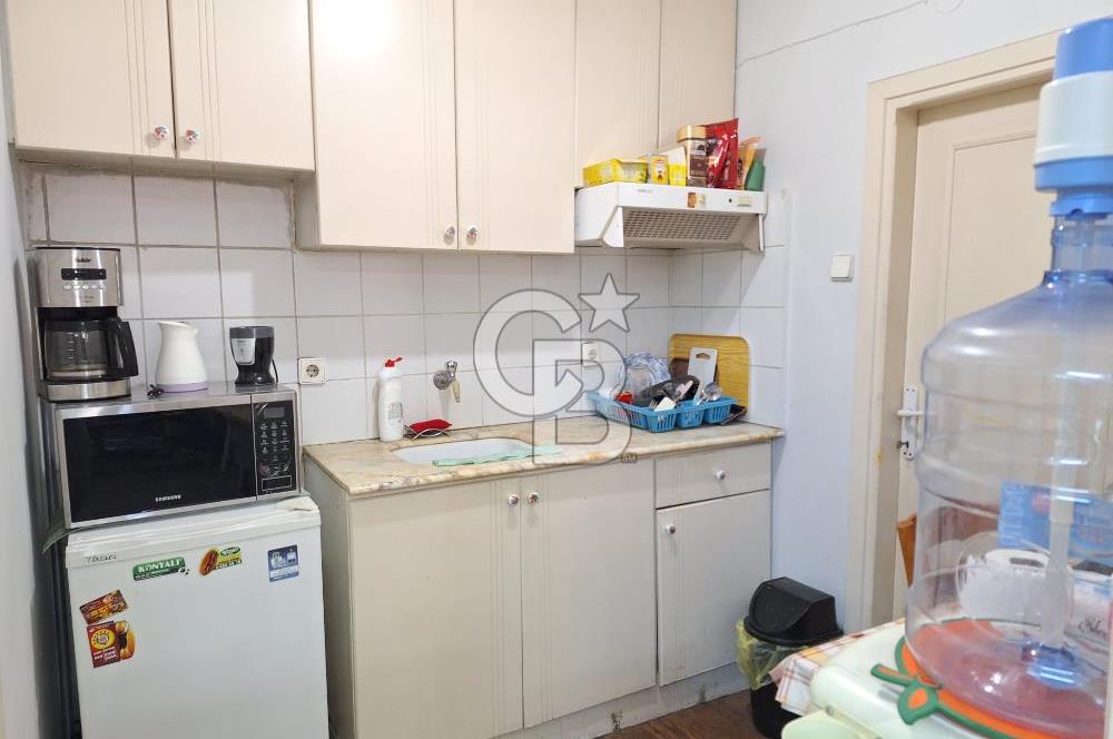 Konak İsmet Kaptan Mah.satılık Ofis