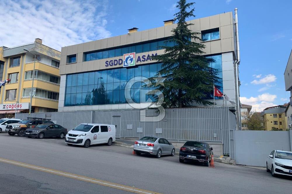 Ankara’nın En Değerli Bölgelerinden Çankaya Birlik Mahallesi’nde KOMPLE SATILIK BİNA
