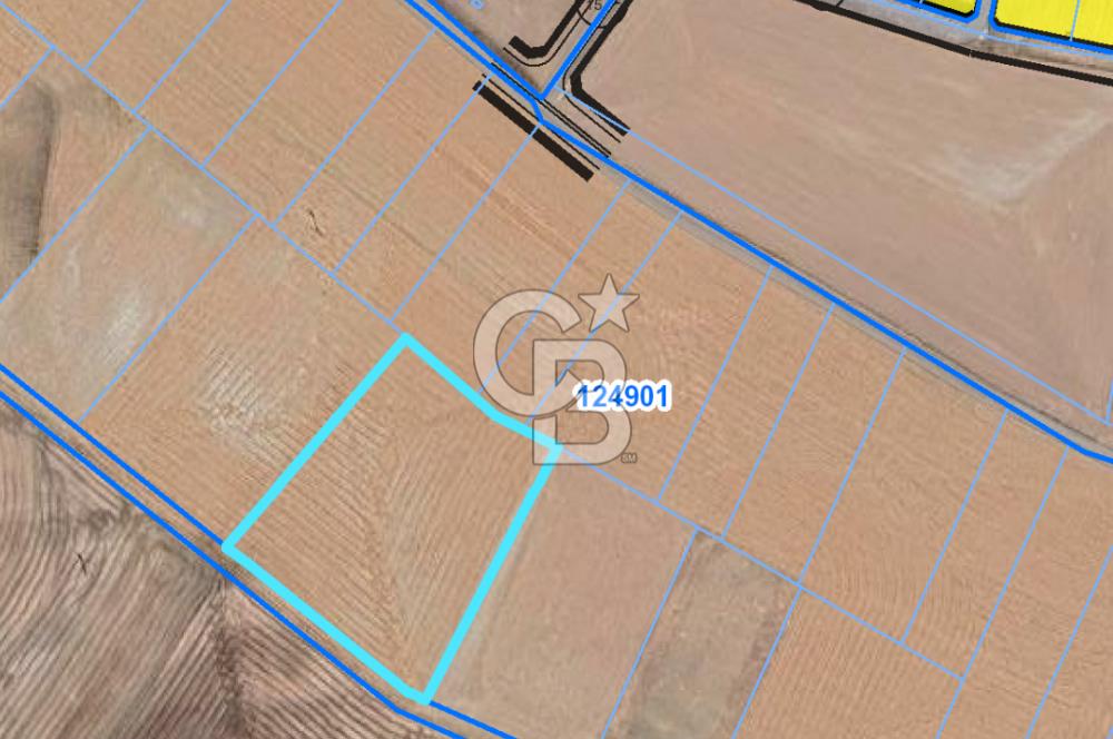 Gölbaşı Hacımuratlıda Yatırımlık 1382m² Tarla, İmara yakın