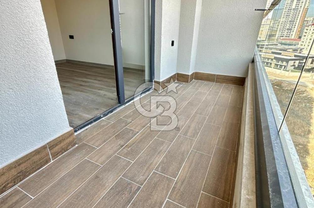 BORDO YAŞAMKENT'TE SIFIR OTURUMA HAZIR BALKONLU LÜX YAPILI 1+1
