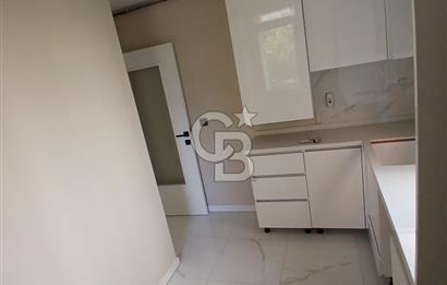 BAĞDAT CADDESİNE, MARMARAYA, SAHİLE YAKIN SIFIR 2+1 DAİRE