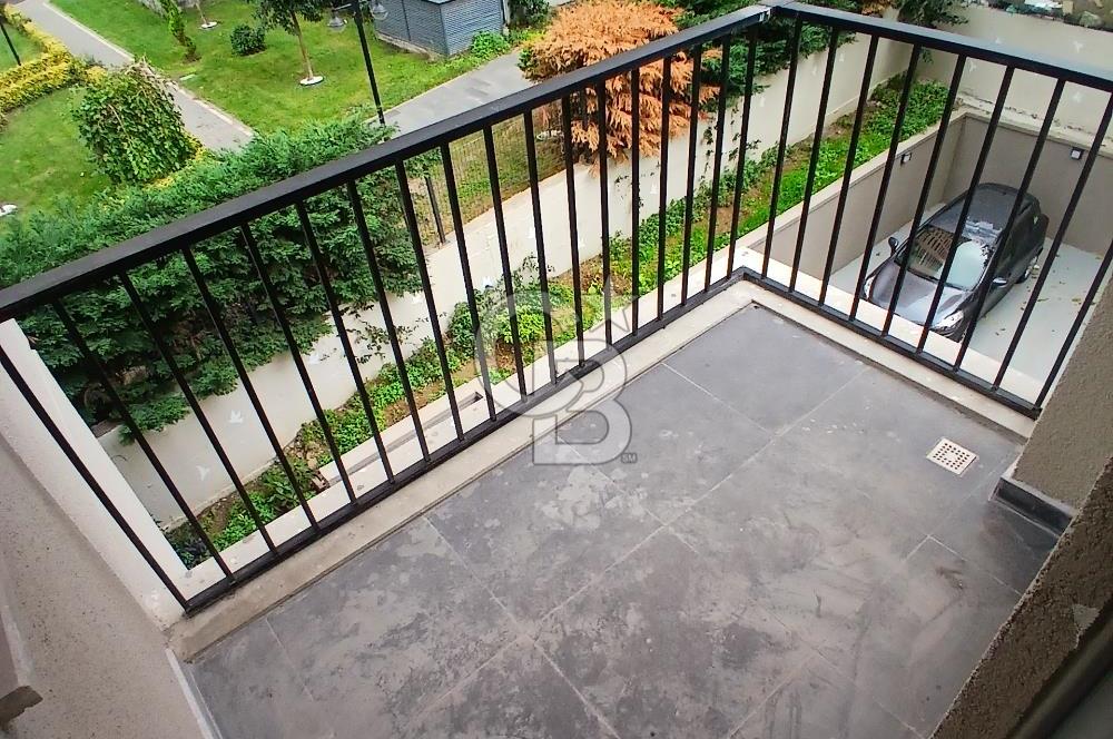 BAĞDAT CADDESİNE, MARMARAYA, SAHİLE YAKIN SIFIR 2+1 DAİRE