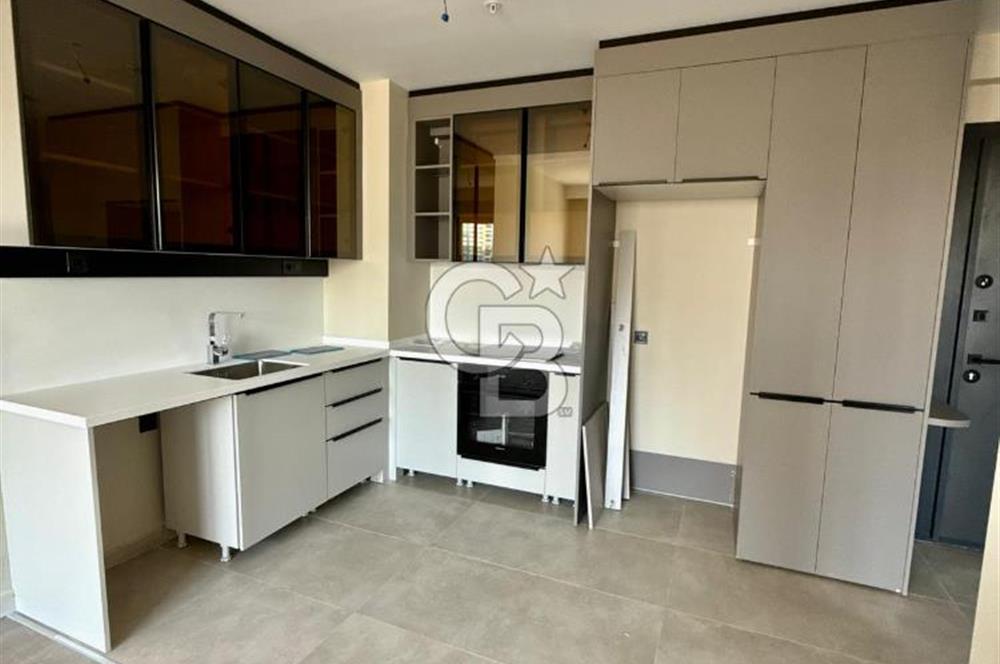 BORDO YAŞAMKENT'TE SIFIR OTURUMA HAZIR BALKONLU LÜX YAPILI 1+1