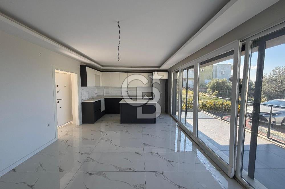 CB KİNG'DEN BUHANİYE/PELİTKÖY DENİZ MANZARALI SATILIK VİLLA