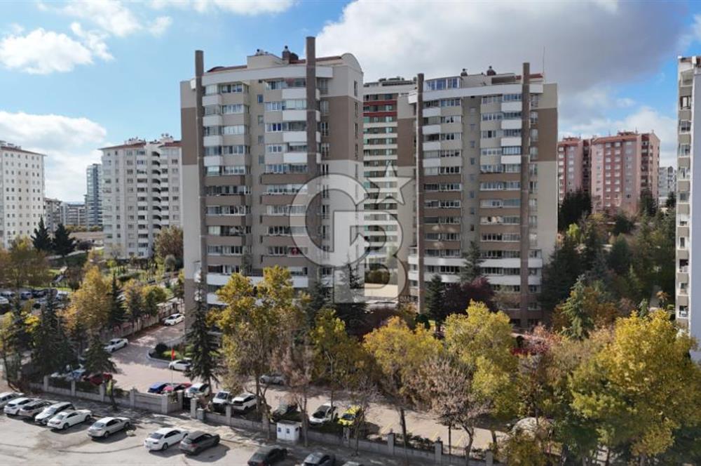 YAŞAMKENT BASIN KULÜP 1 SİTESİNDE SATILIK 4+1 DAİRE