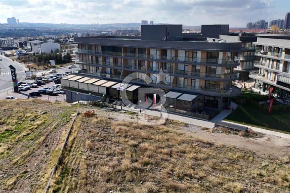 İNCEK-KIZILCAŞAR MAHALLESİ İNCEK AVLU SİTESİNDE SATILIK DÜKKAN