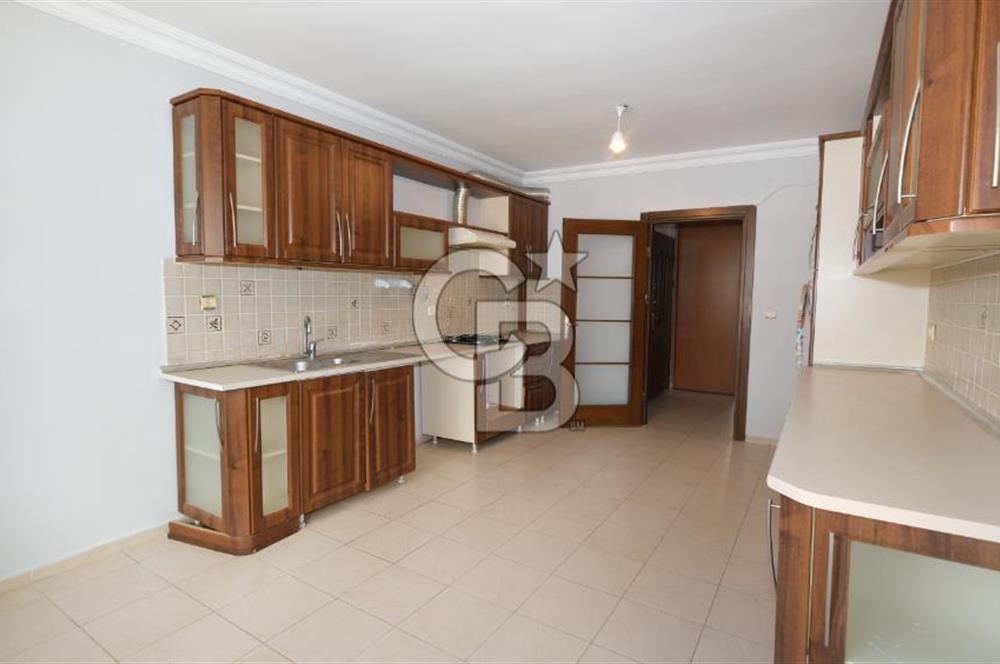 YAŞAMKENT BASIN KULÜP 1 SİTESİNDE SATILIK 4+1 DAİRE