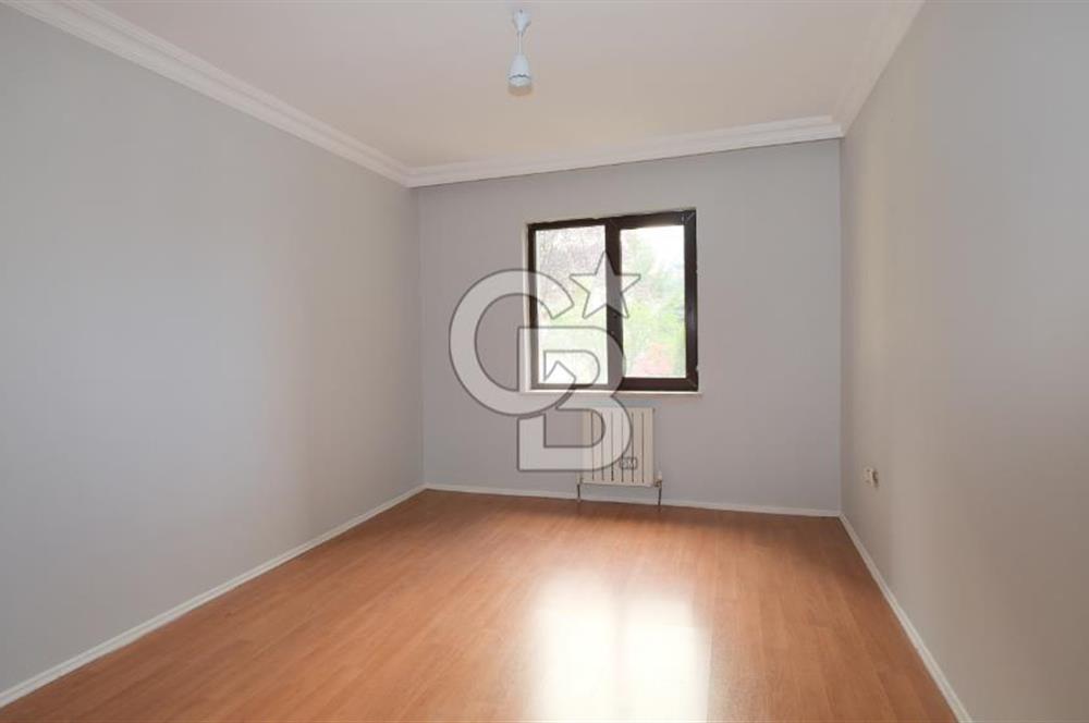 YAŞAMKENT BASIN KULÜP 1 SİTESİNDE SATILIK 4+1 DAİRE