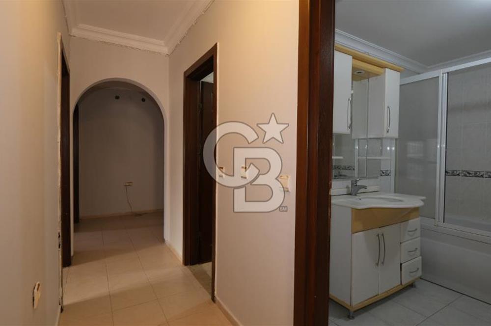 YAŞAMKENT BASIN KULÜP 1 SİTESİNDE SATILIK 4+1 DAİRE