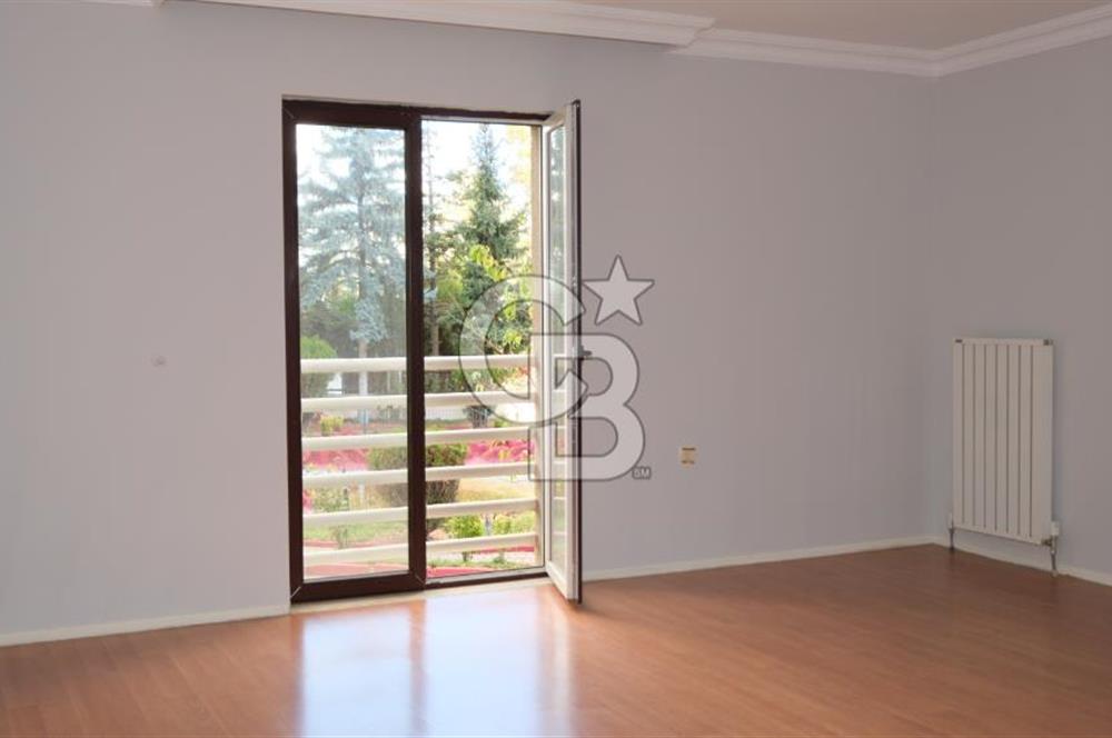 YAŞAMKENT BASIN KULÜP 1 SİTESİNDE SATILIK 4+1 DAİRE