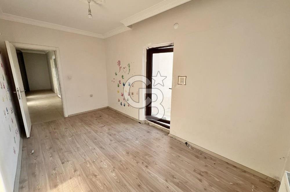 SULTAN FATİH CD YAKINI SİTEDE PANORAMİK MANZARALI ÇİFT GİRİŞ 5+1