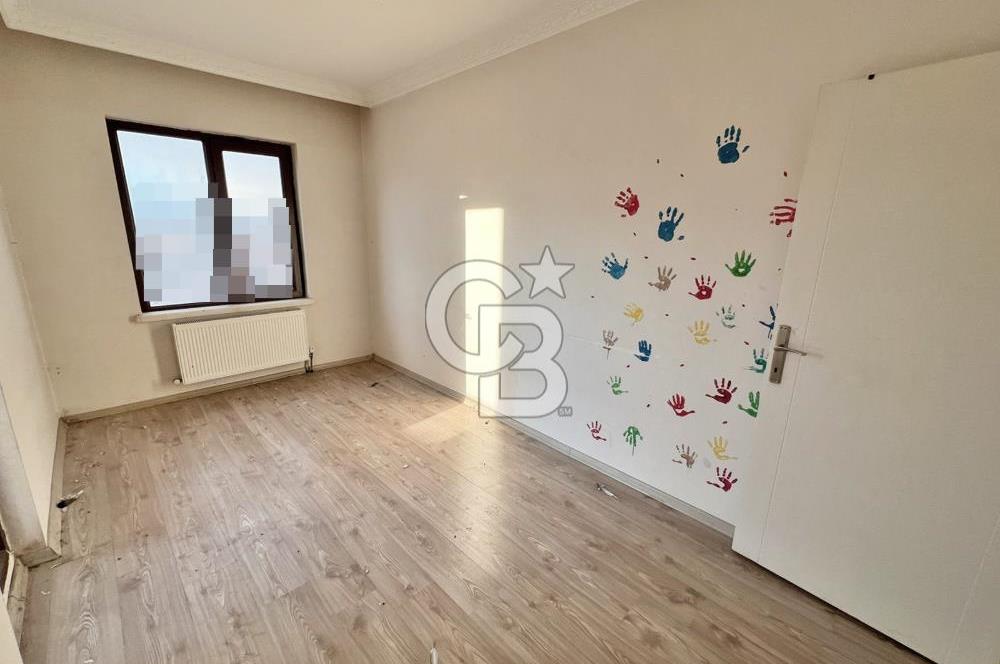 SULTAN FATİH CD YAKINI SİTEDE PANORAMİK MANZARALI ÇİFT GİRİŞ 5+1