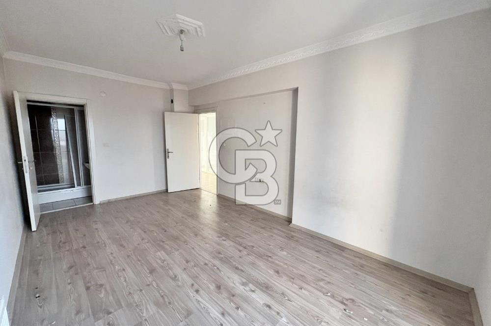 SULTAN FATİH CD YAKINI SİTEDE PANORAMİK MANZARALI ÇİFT GİRİŞ 5+1