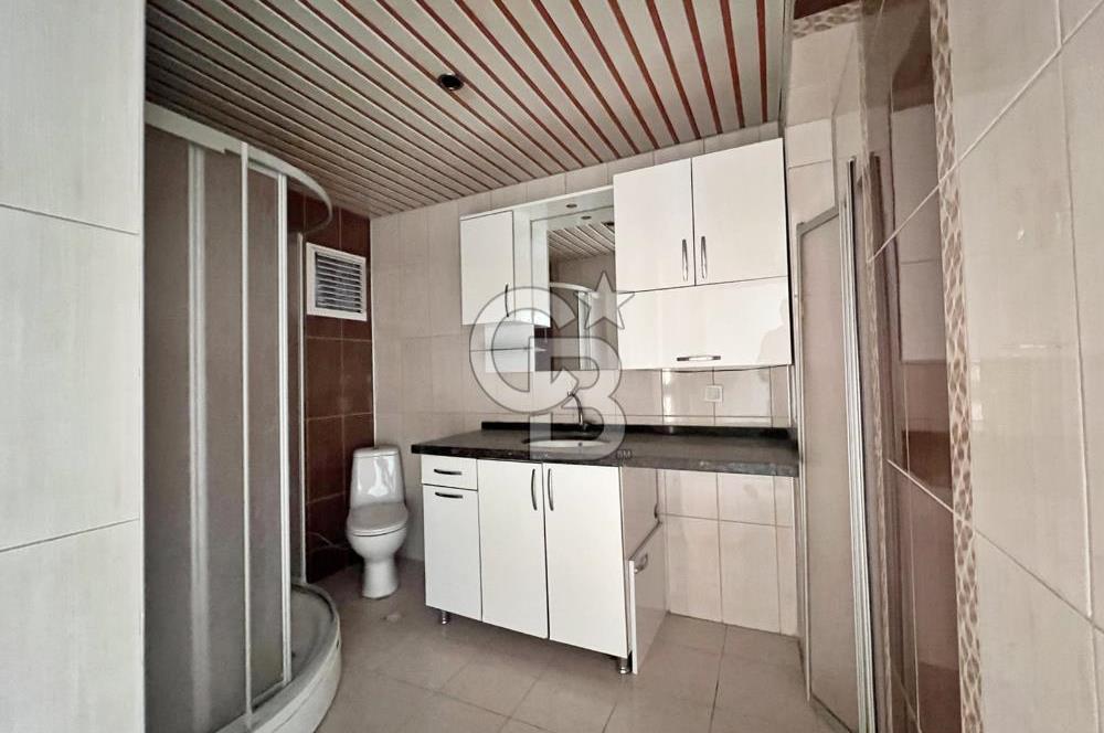 SULTAN FATİH CD YAKINI SİTEDE PANORAMİK MANZARALI ÇİFT GİRİŞ 5+1