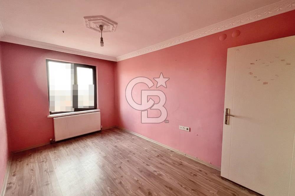 SULTAN FATİH CD YAKINI SİTEDE PANORAMİK MANZARALI ÇİFT GİRİŞ 5+1