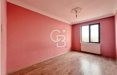 SULTAN FATİH CD YAKINI SİTEDE PANORAMİK MANZARALI ÇİFT GİRİŞ 5+1