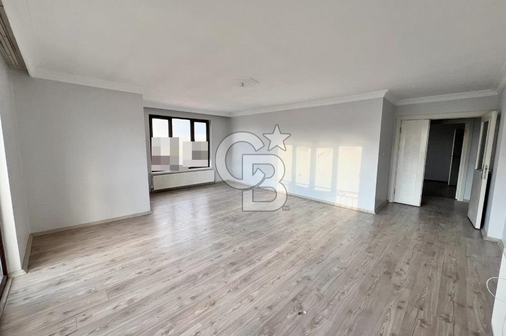 SULTAN FATİH CD YAKINI SİTEDE PANORAMİK MANZARALI ÇİFT GİRİŞ 5+1