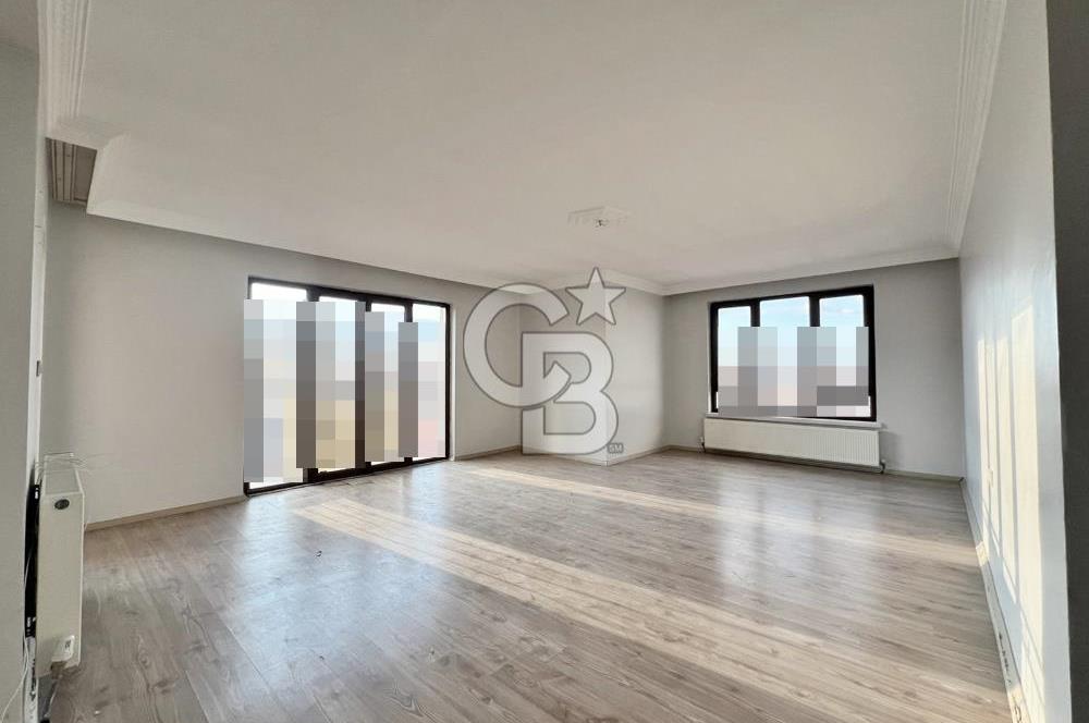 SULTAN FATİH CD YAKINI SİTEDE PANORAMİK MANZARALI ÇİFT GİRİŞ 5+1