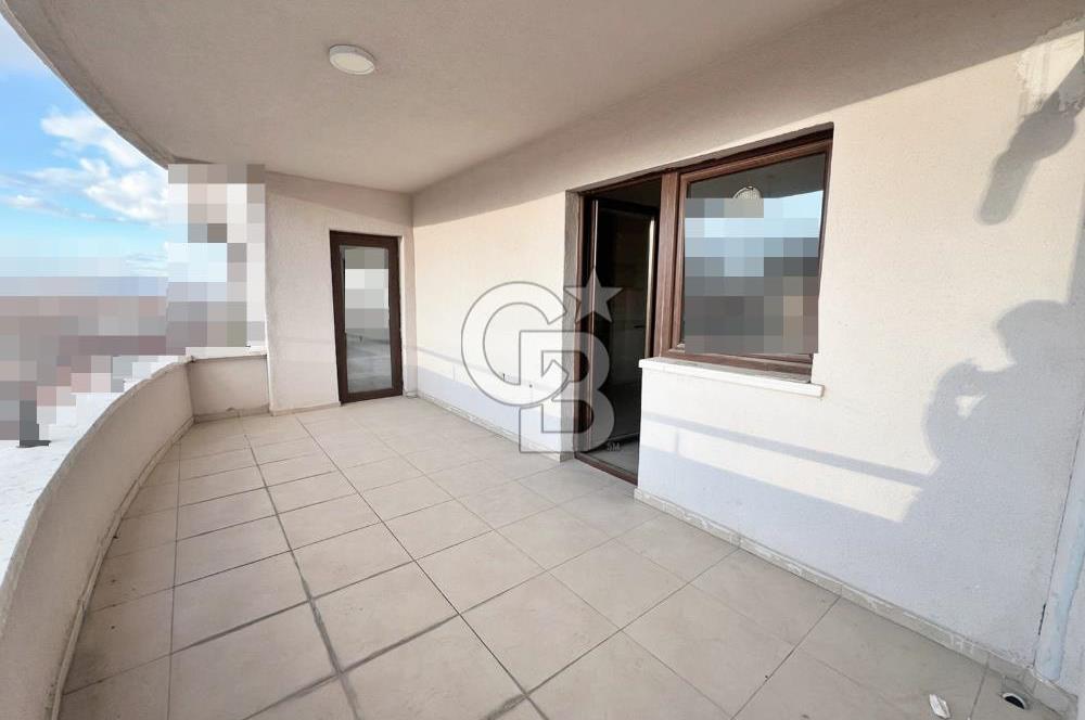 SULTAN FATİH CD YAKINI SİTEDE PANORAMİK MANZARALI ÇİFT GİRİŞ 5+1