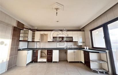 SULTAN FATİH CD YAKINI SİTEDE PANORAMİK MANZARALI ÇİFT GİRİŞ 5+1