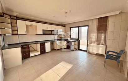 SULTAN FATİH CD YAKINI SİTEDE PANORAMİK MANZARALI ÇİFT GİRİŞ 5+1