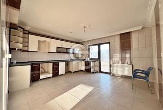 SULTAN FATİH CD YAKINI SİTEDE PANORAMİK MANZARALI ÇİFT GİRİŞ 5+1 - 5 - 309969