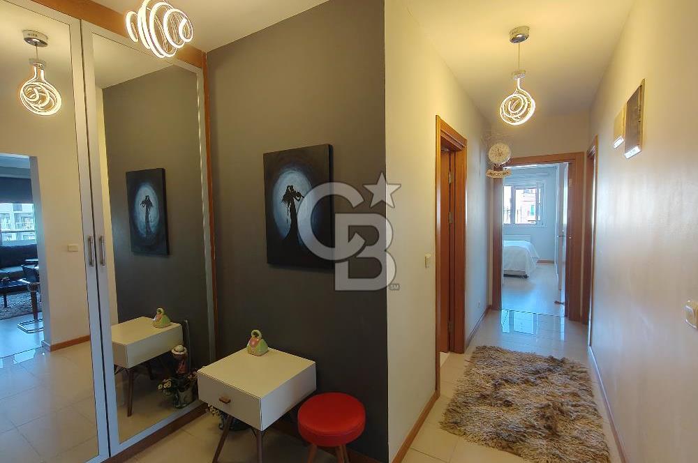 İZMİR MAVİŞEHİR SOYAK A BÖLGESİ'NDE TADİLATLI 2+1 SATILIK DAİRE