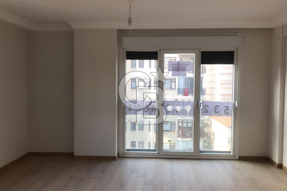 ERENKÖYDE MARMARAY VE MİNİBÜSE YAKIN SIFIR 2+1 DAİRE